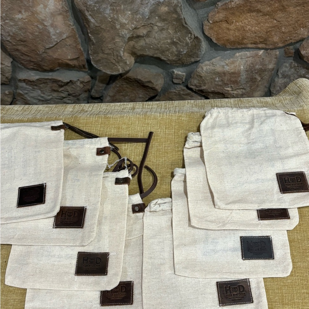 Eight Hide and Drink canvas bags